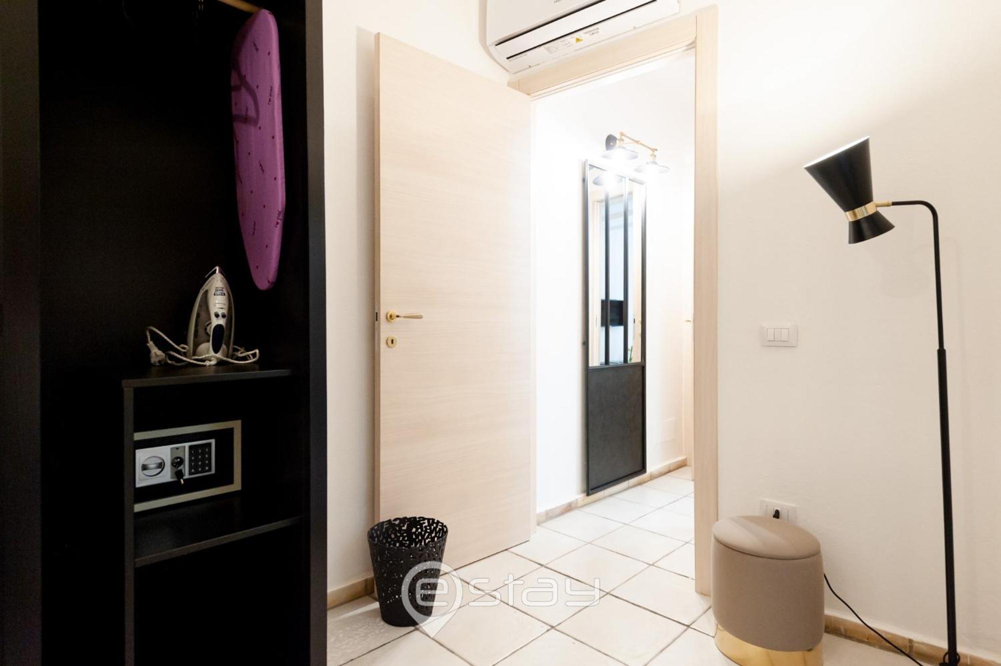 Apartmán Charm In Siotto Pintor Cagliari Exteriér fotografie